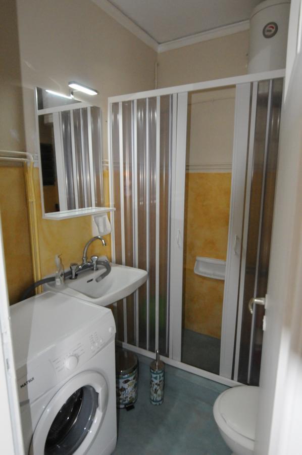 Kinetta Apartments Agioi Apostoloi  Екстер'єр фото