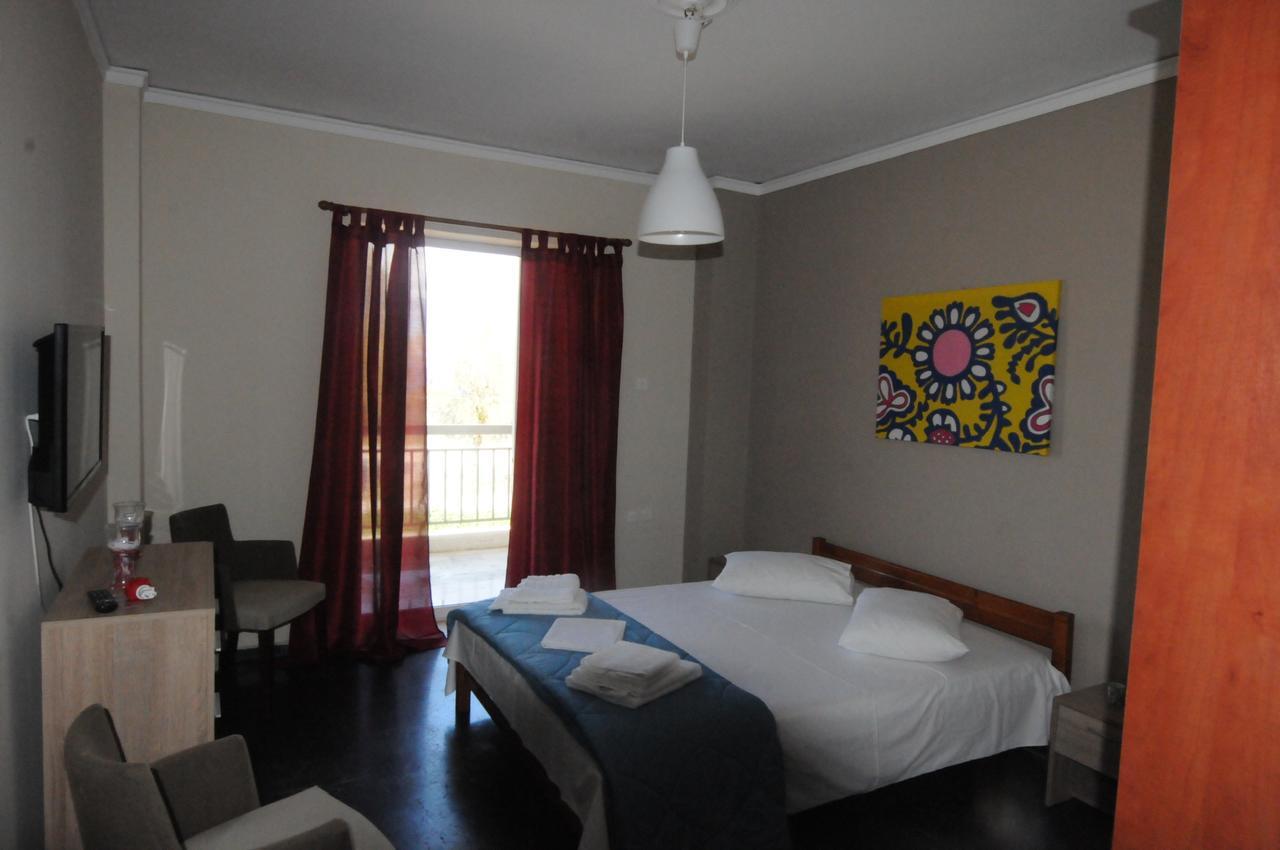 Kinetta Apartments Agioi Apostoloi  Екстер'єр фото