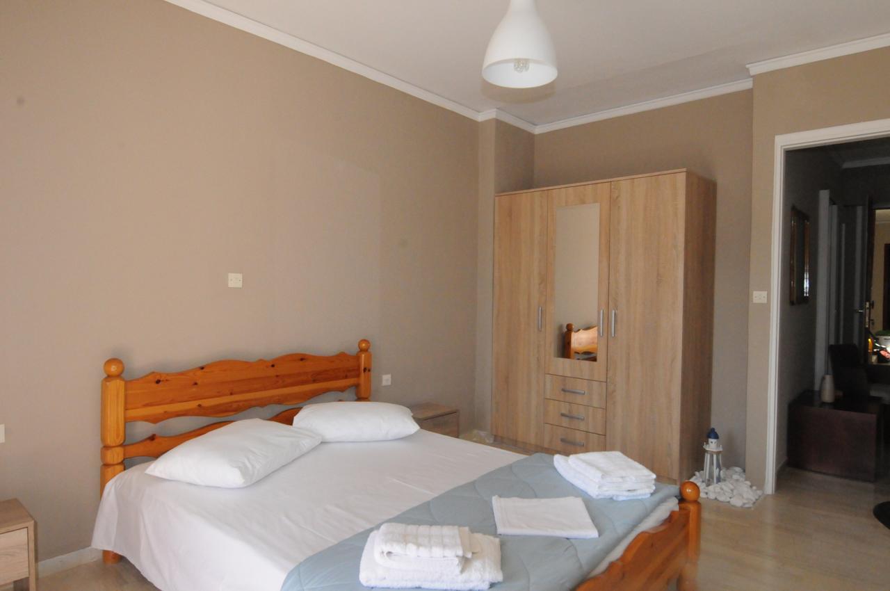 Kinetta Apartments Agioi Apostoloi  Екстер'єр фото